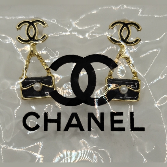 CHANEL Jewelry - CHANEL Drop Gold and Black Bag Earrings